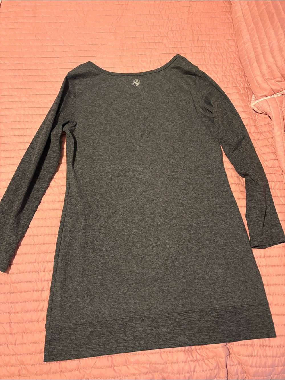 Carve Designs Dark Gray Long Sleeve Scoop Neck Tunic